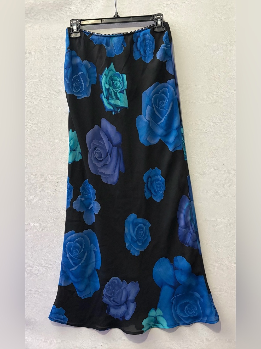 90s Blue Rose Print Maxi Skirt Medium